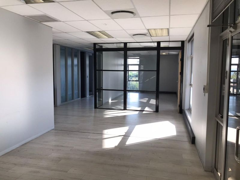 Commercial Premises For Sale in Fourways - Photo 6