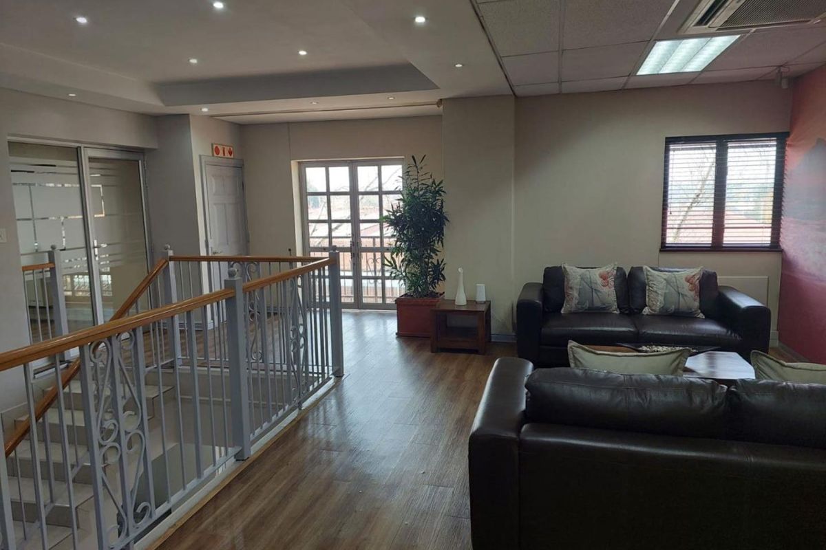 Unit or Entire Building For Sale/ To Let - Photo 2