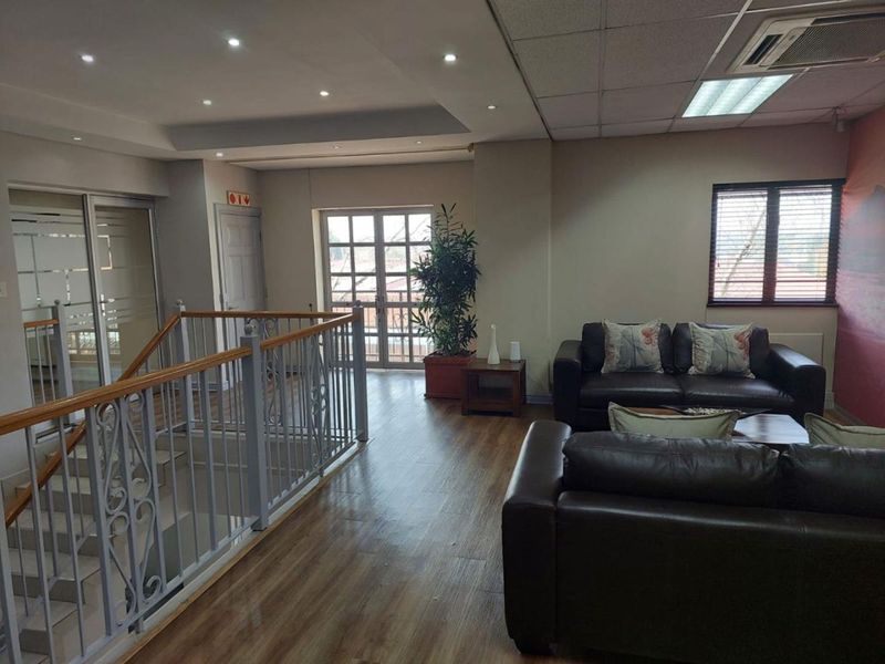 Unit or Entire Building For Sale/ To Let - Photo 2