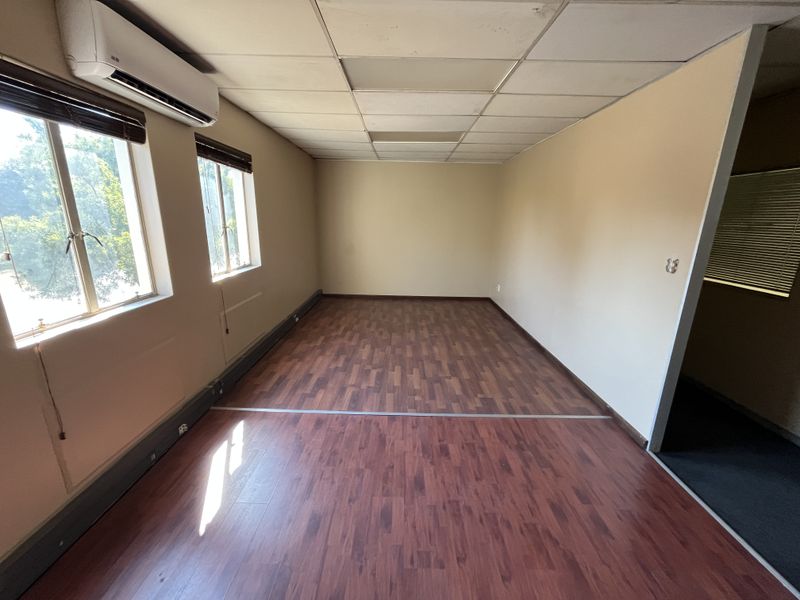 Offices to rent  in business park, Midrand - Photo 5