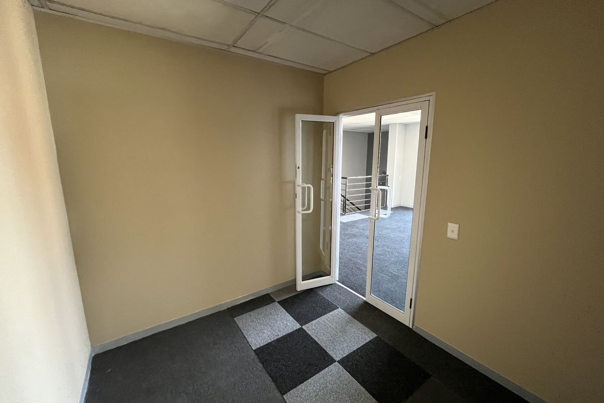 Offices to rent  in business park, Midrand - Photo 3