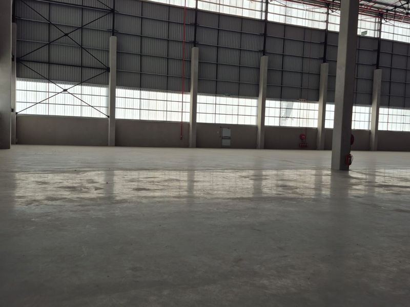 New distribution centre to rent in Longmeadow/Meadowview, JHB - Photo 3