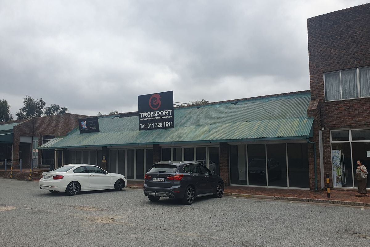 Prime Sandton spot for retail re-development - Photo 4