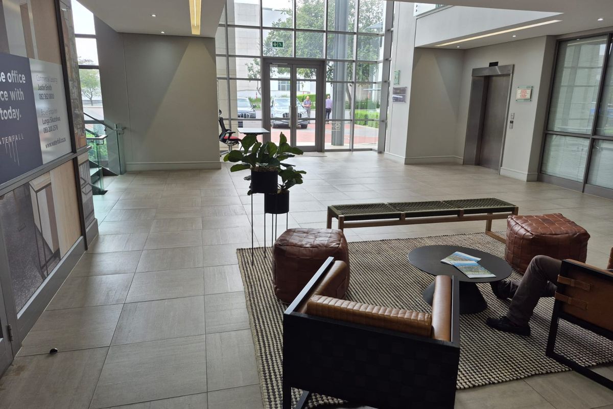 Ground floor offices to rent in Waterfall,  Midrand - Photo 3