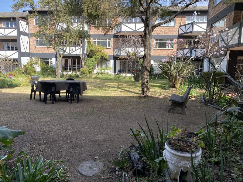 GARDEN UNIT OFFICE WITH 5KVA BACKUP POWER - Photo 4