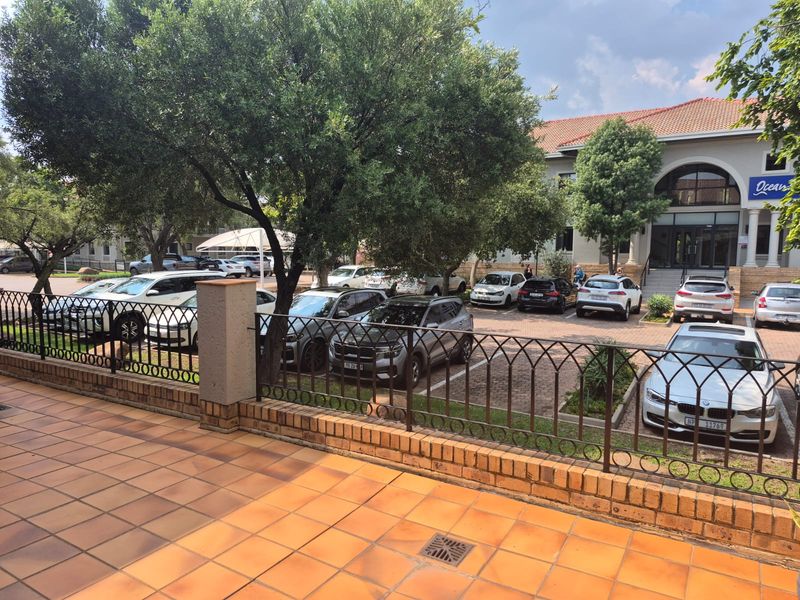Offices to rent in office park, Vorna Valley, Midrand - Photo 2