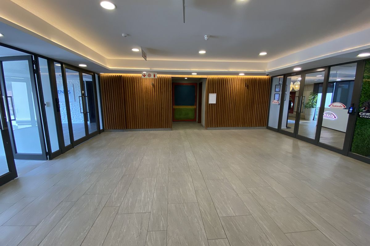 330m2 P-Grade Suite to Let in Fourways - Photo 4