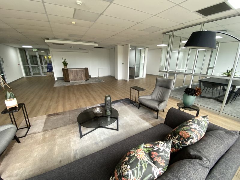 4 Star Green Rated Offices available with signage opportunity - Photo 8