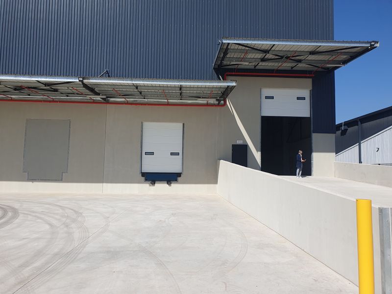 New warehouse to let in Waterfall Logistics Precinct, Midrand - Photo 8