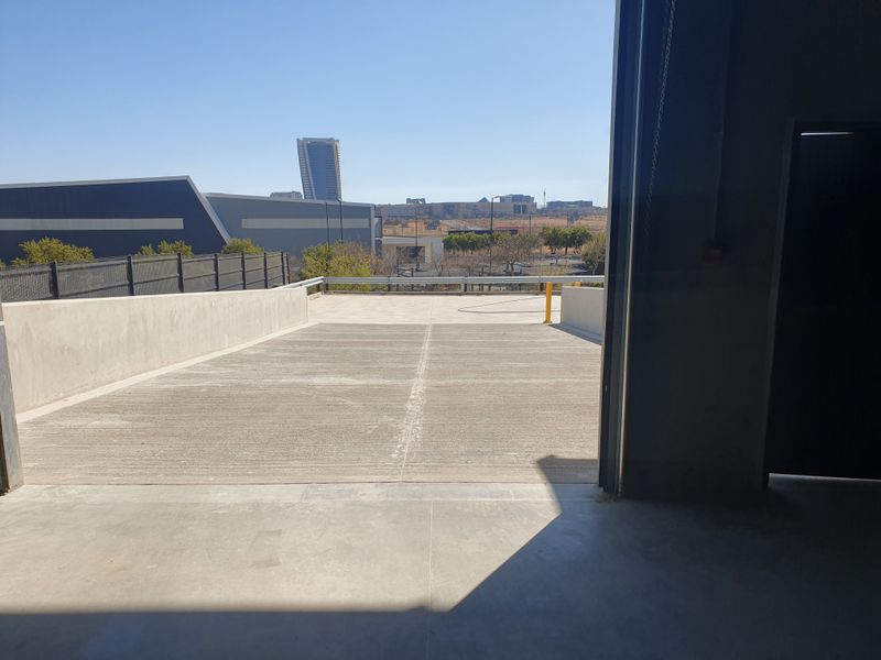 New warehouse to let in Waterfall Logistics Precinct, Midrand - Photo 6