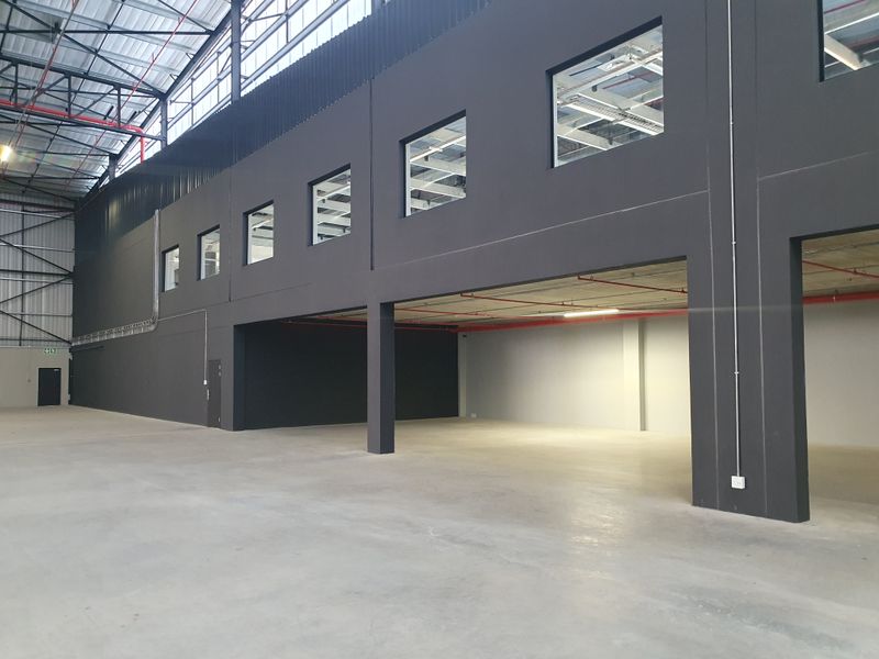 New warehouse to let in Waterfall Logistics Precinct, Midrand - Photo 4