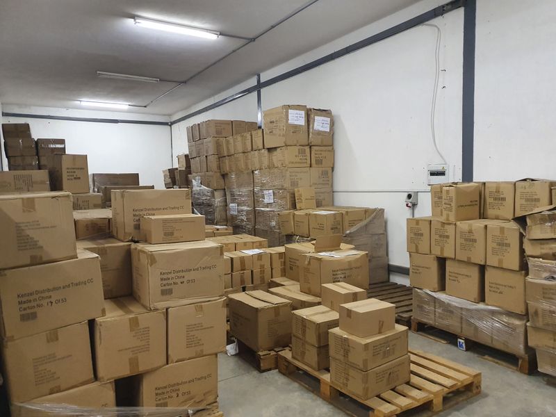 Sectional title mini unit for sale in business park, Midrand - Photo 5