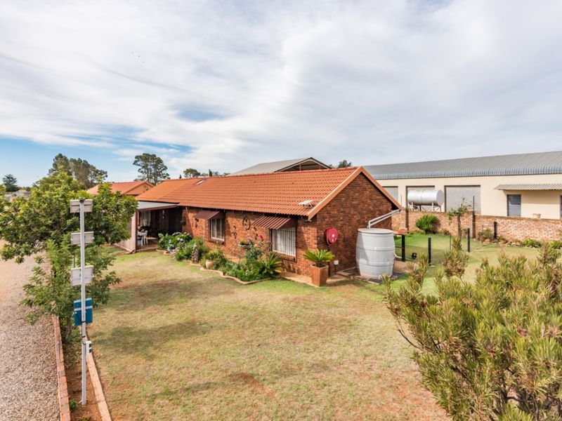 A true paradise of lush land! - Photo 9