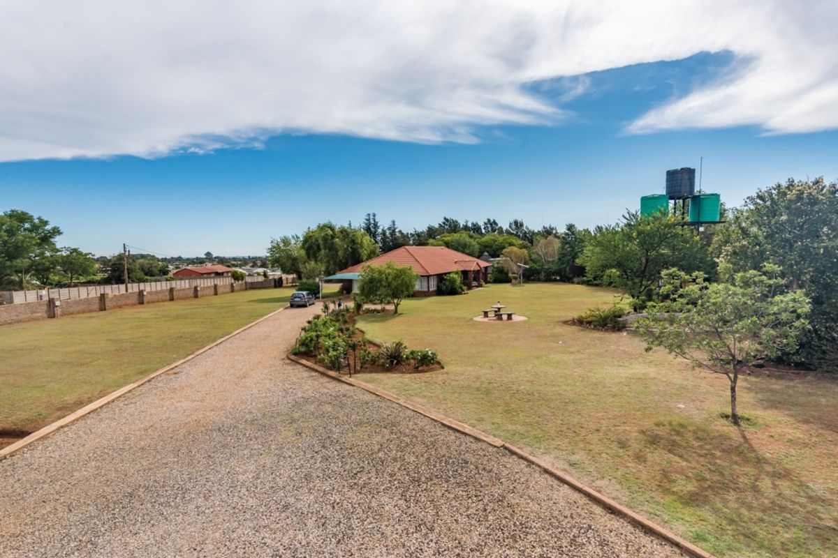 A true paradise of lush land! - Photo 5