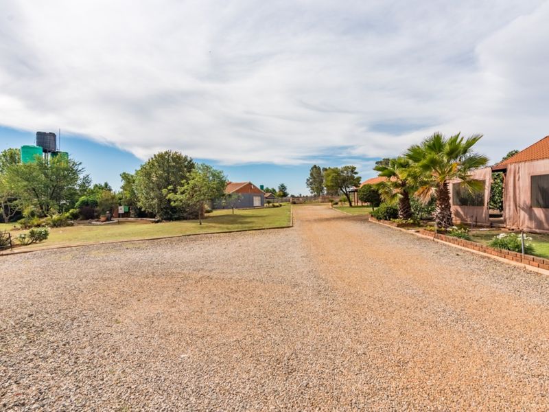 A true paradise of lush land! - Photo 3