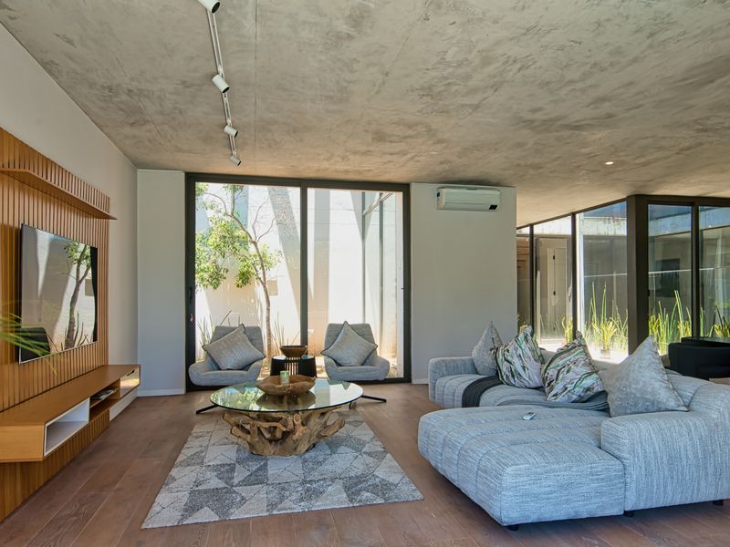 A Luxurious Lifestyle Awaits at Hawaan Forest Estate - Photo 3