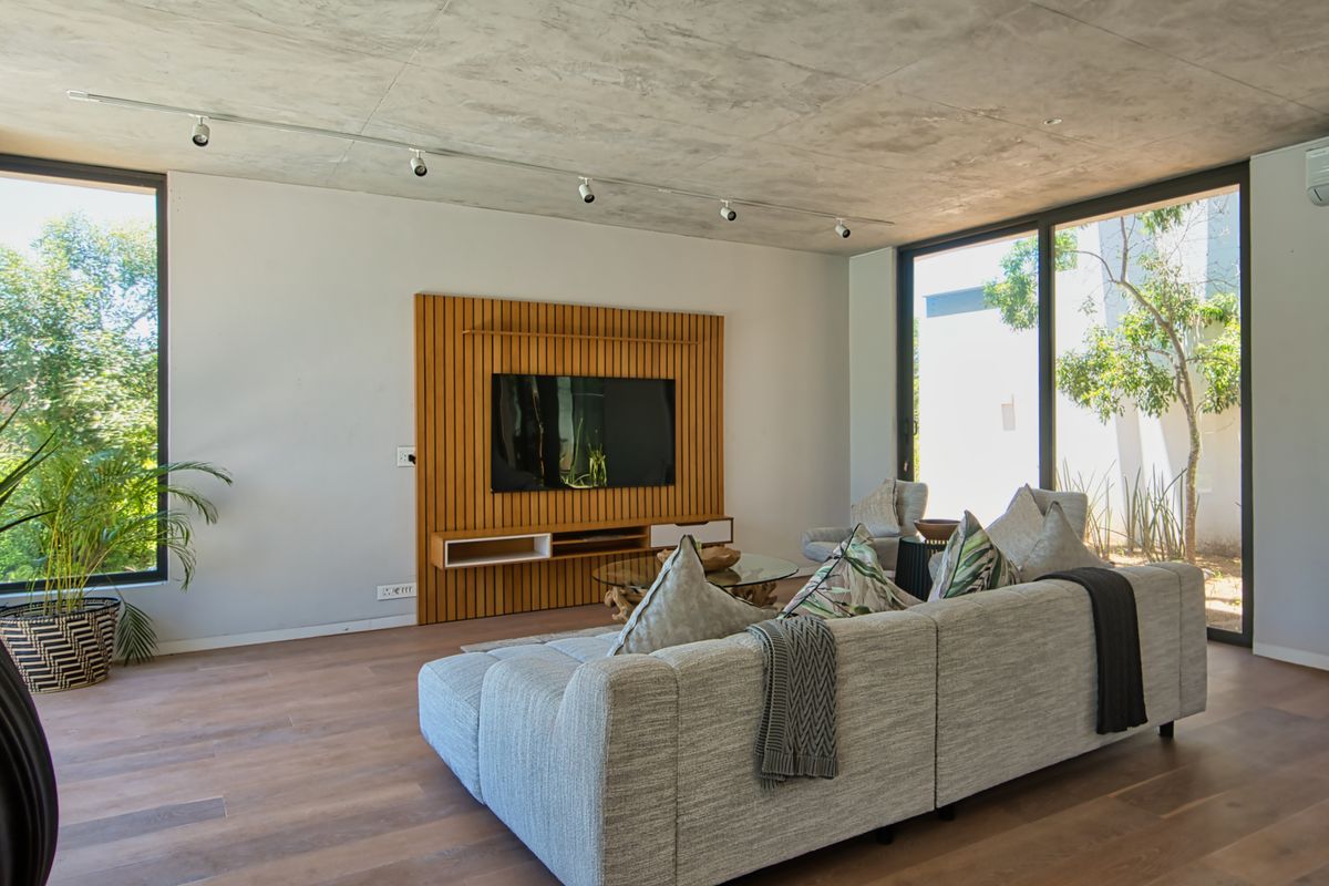 A Luxurious Lifestyle Awaits at Hawaan Forest Estate - Photo 4