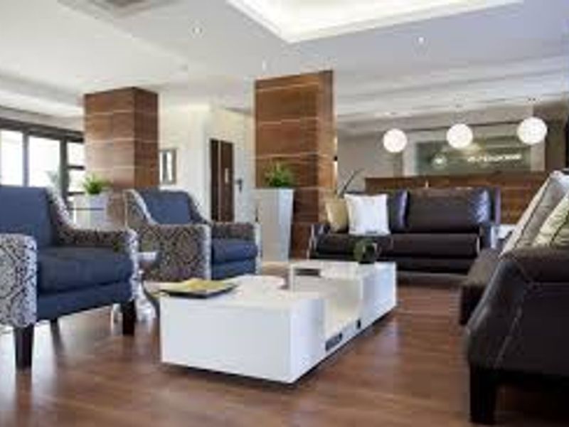 Modern 3 Bedroom Apartment in Popular One on Herrwood - Photo 9