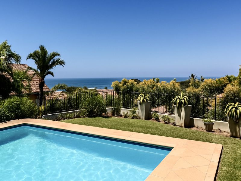 Move-in-ready Tuscan Inspired 5-bedroom family home in Umhlanga Rocks! - Photo 2