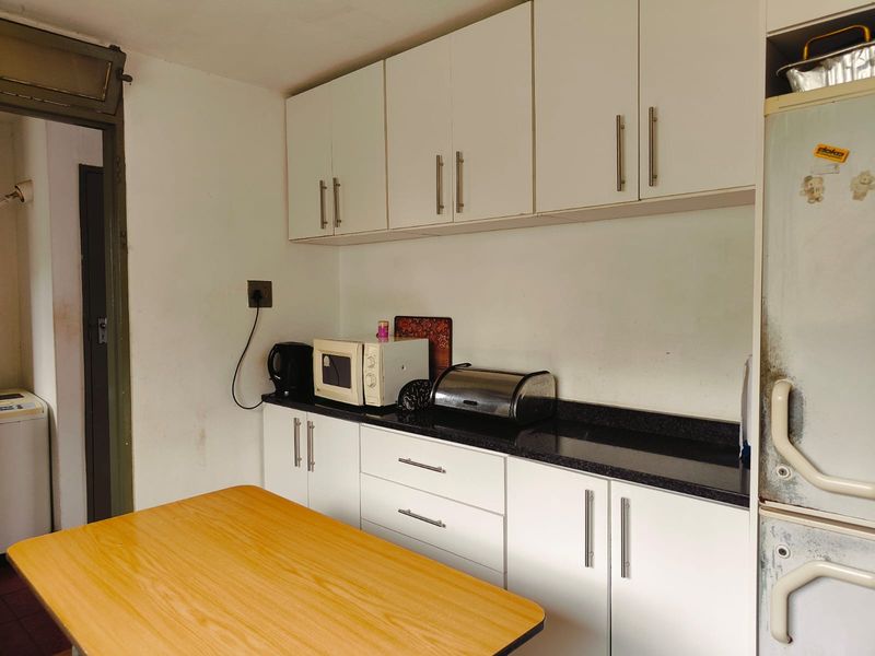 Duplex for Sale - Photo 5