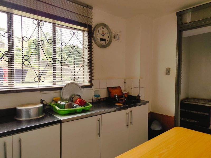 Duplex for Sale - Photo 4