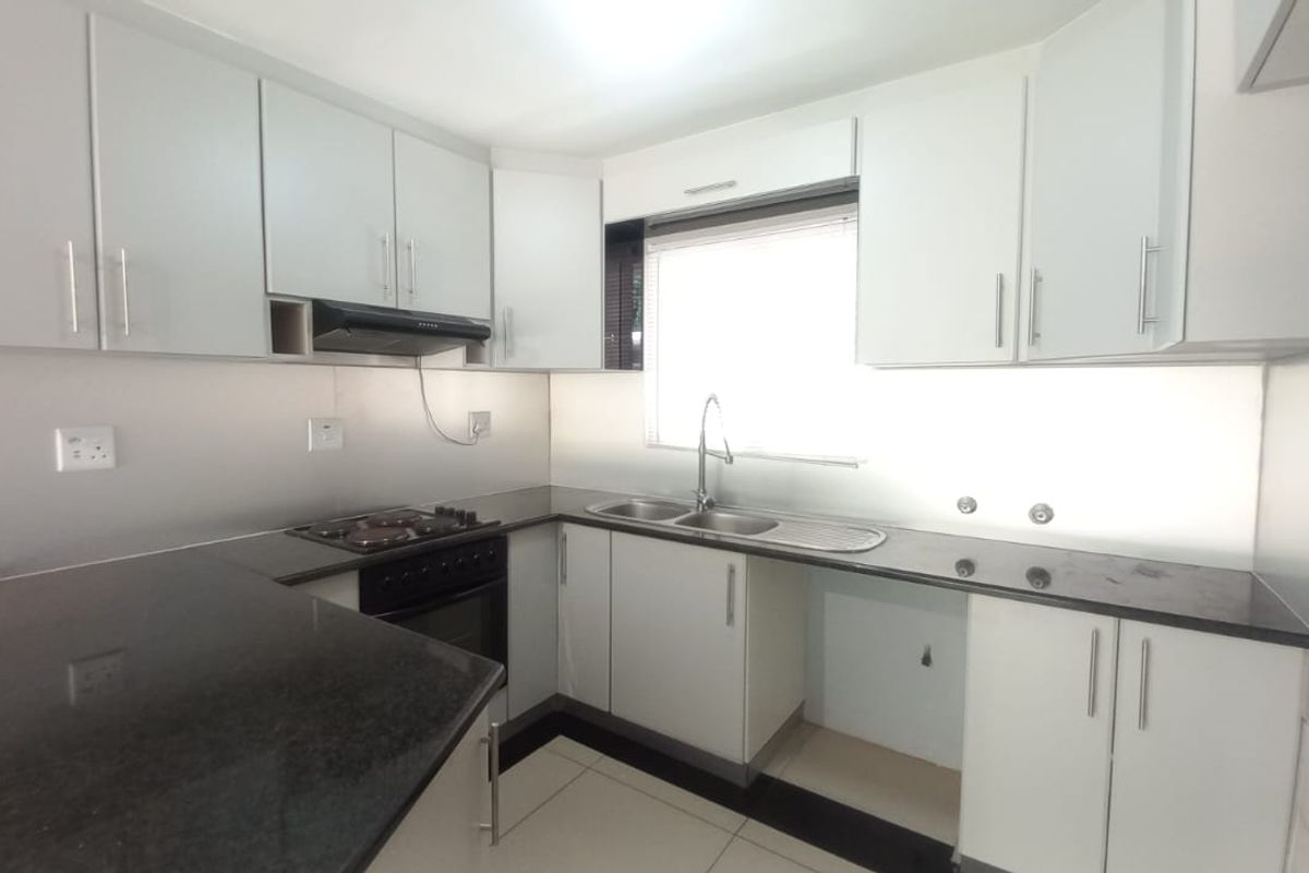 3 Bedroom Apartment For Sale in Umhlanga - Photo 5