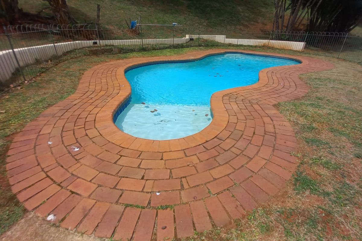 3 Bedroom Apartment For Sale in Umhlanga - Photo 2