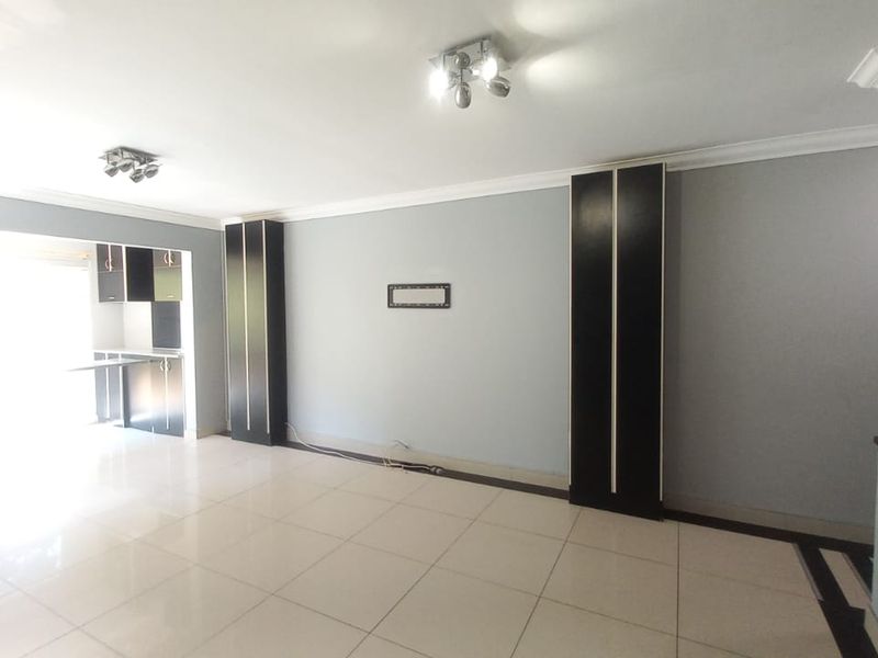 3 Bedroom Apartment For Sale in Umhlanga - Photo 10