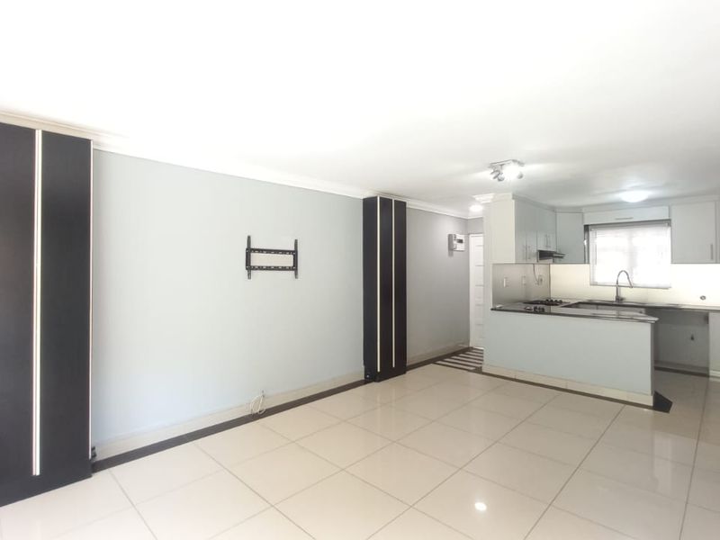 3 Bedroom Apartment For Sale in Umhlanga - Photo 9