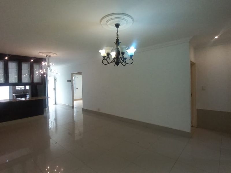 3 Bedroom Town House For Sale In Mount Edgecombe - Photo 4