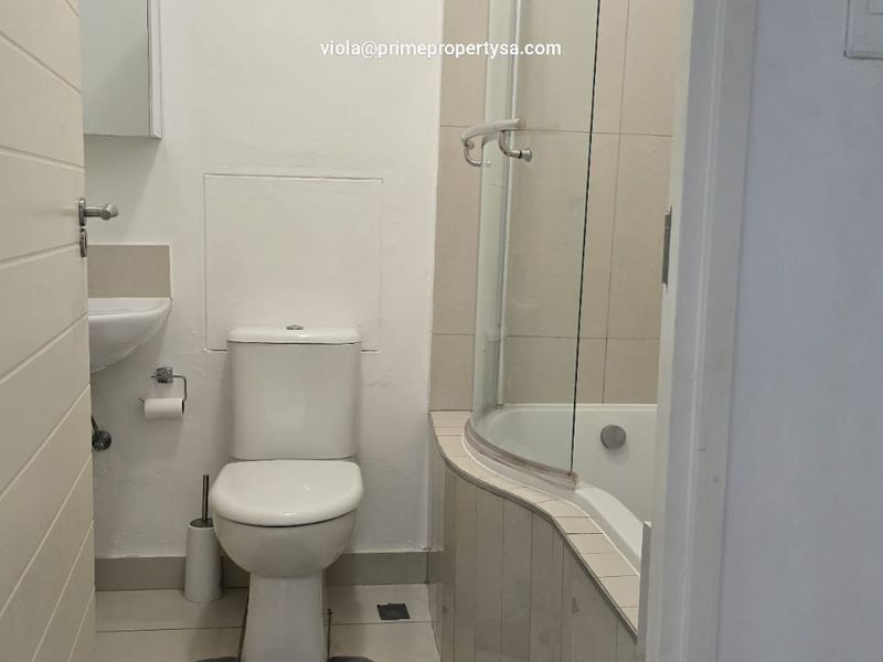 Apartment Pending Sale In Umhlanga - Photo 9