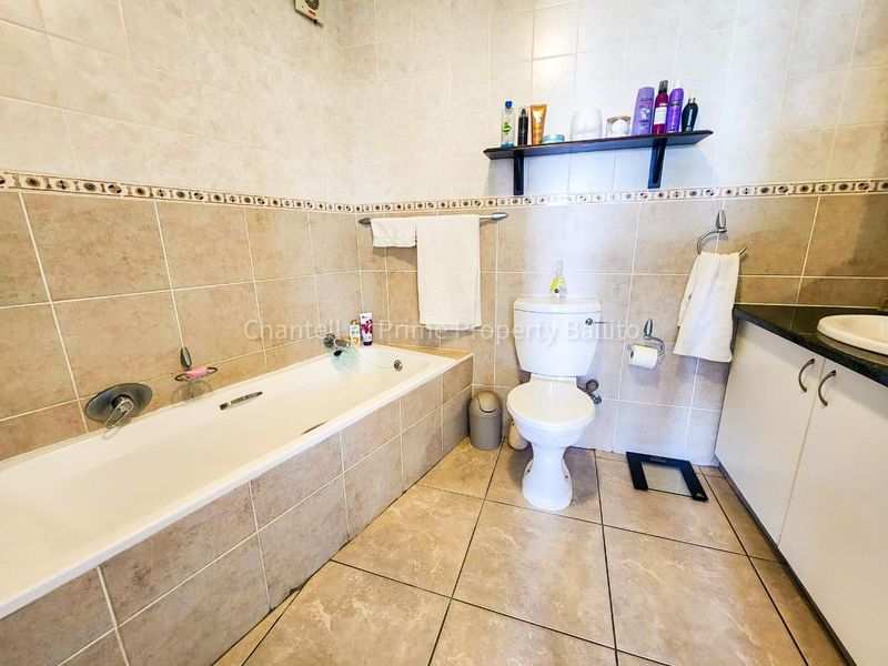 Apartment Pending Sale In Margate - Photo 10