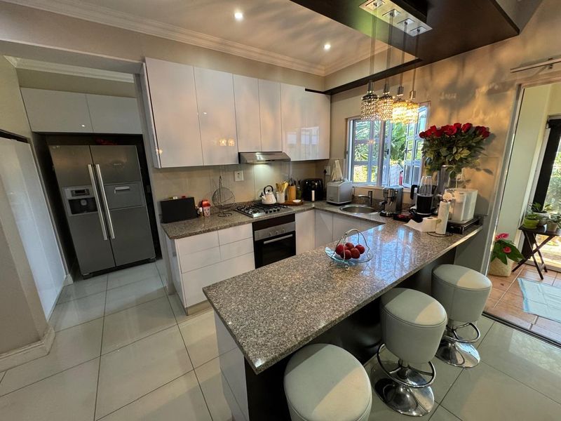 FOR SALE 3 BEDROOM DUPLEX FOR SALE IN EDGEMOUNT ESTATE - Photo 9