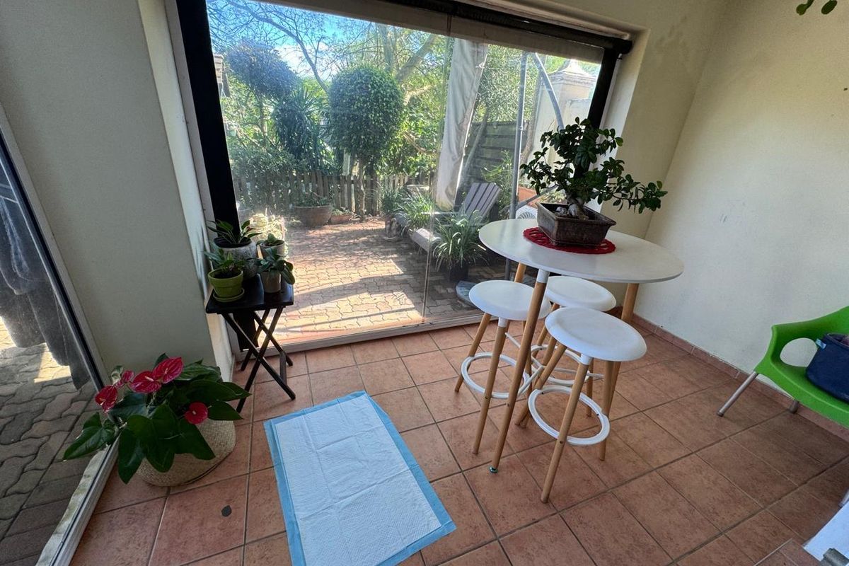 FOR SALE 3 BEDROOM DUPLEX FOR SALE IN EDGEMOUNT ESTATE - Photo 3