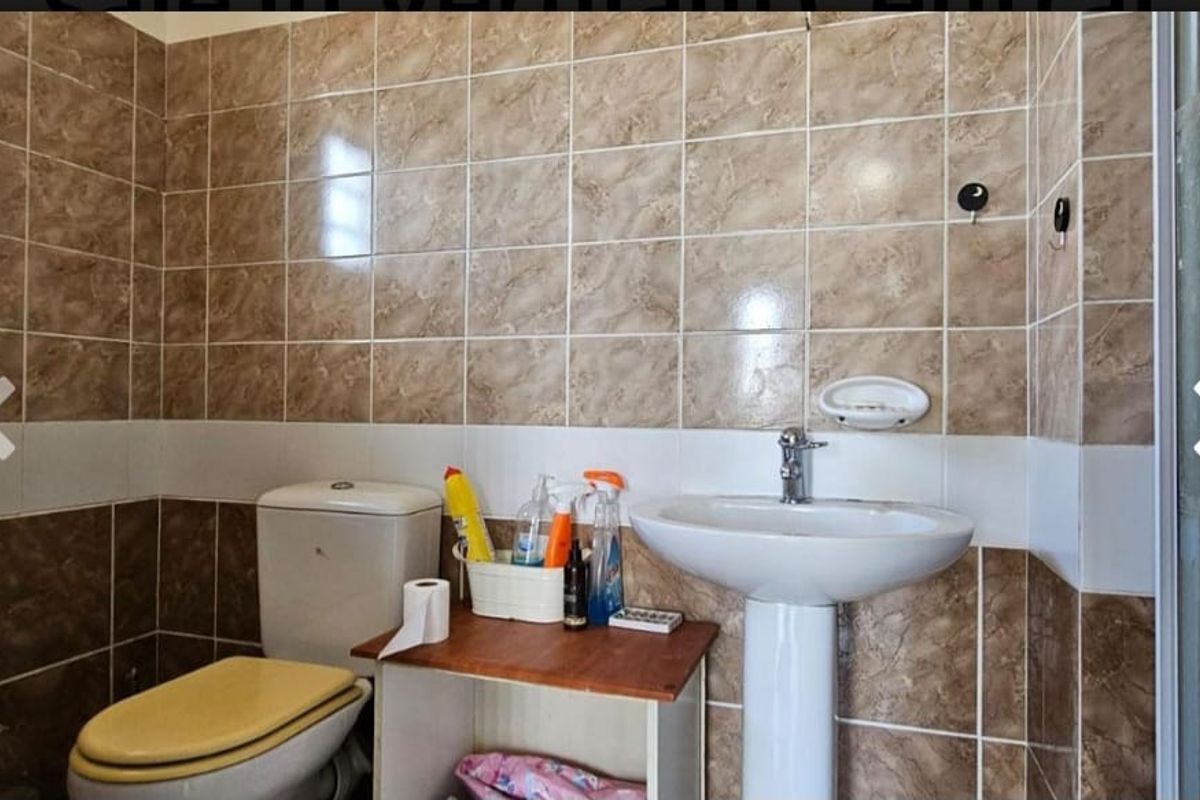 Spacious Apartment for Sale - Photo 3