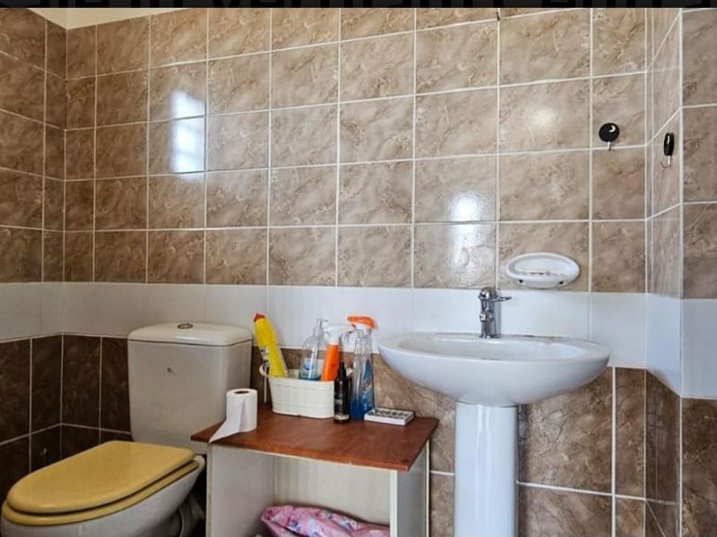 Spacious Apartment for Sale - Photo 3