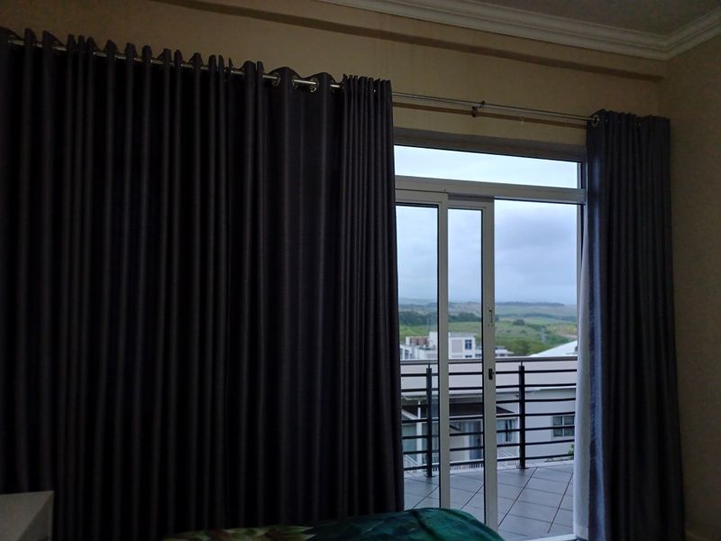FULLY FITTED 1 BEDROOM APARTMENT TO LET IN UMHLANGA - Photo 5