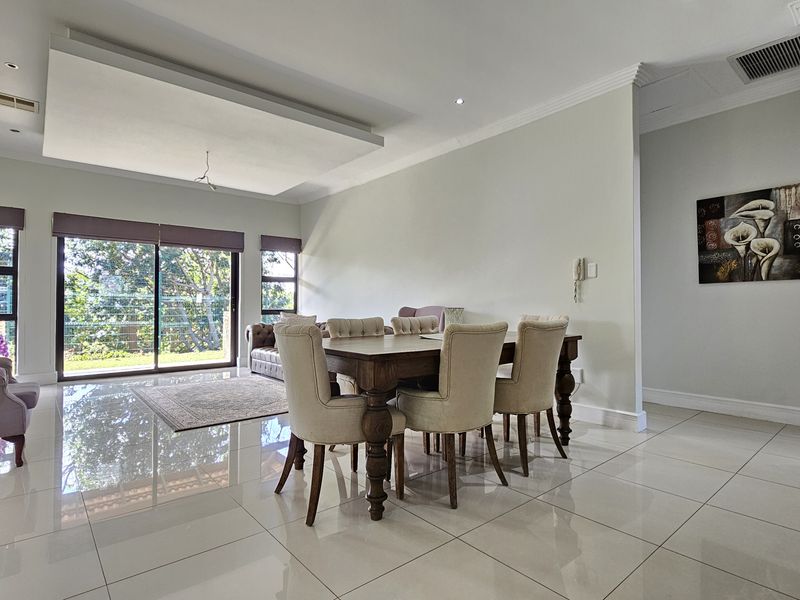 Ideal single story townhouse - Photo 5