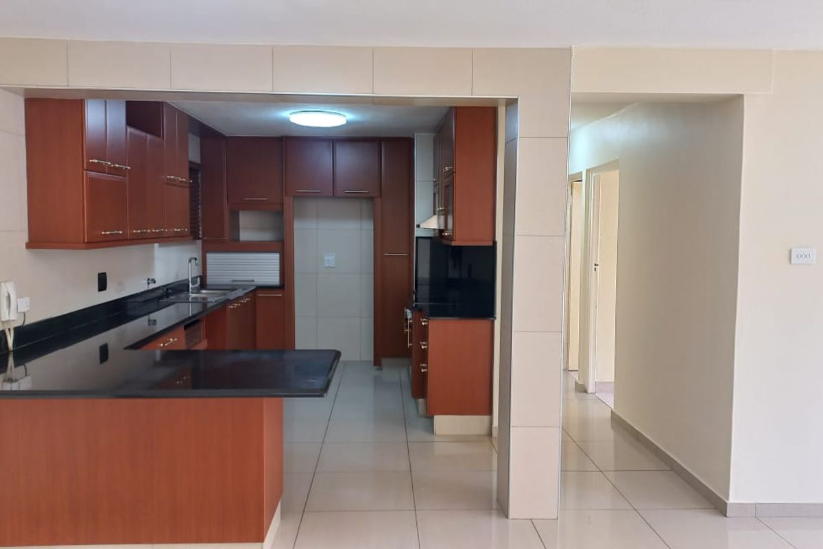 3 Bedroom Apartment For Sale in Durban North - Photo 5