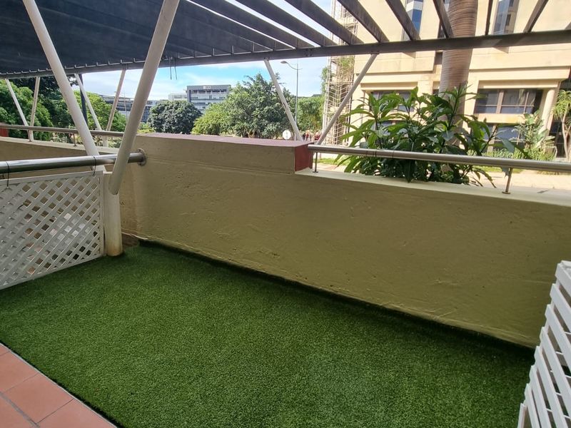 3 bedroom apartment for sale in umhlanga - Photo 4