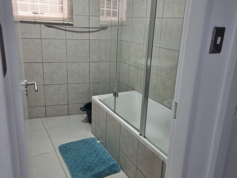 3 bedroom apartment for sale in umhlanga - Photo 8