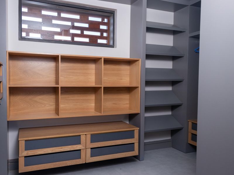 A Coastal Masterpiece in Izinga Park! - Photo 9