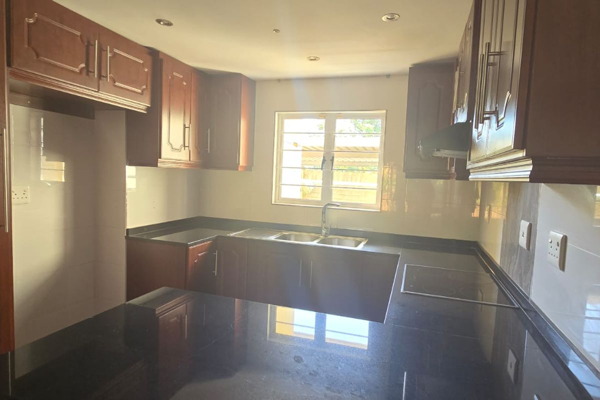 3 Bedroom Apartment For Sale in Umhlanga - Photo 4