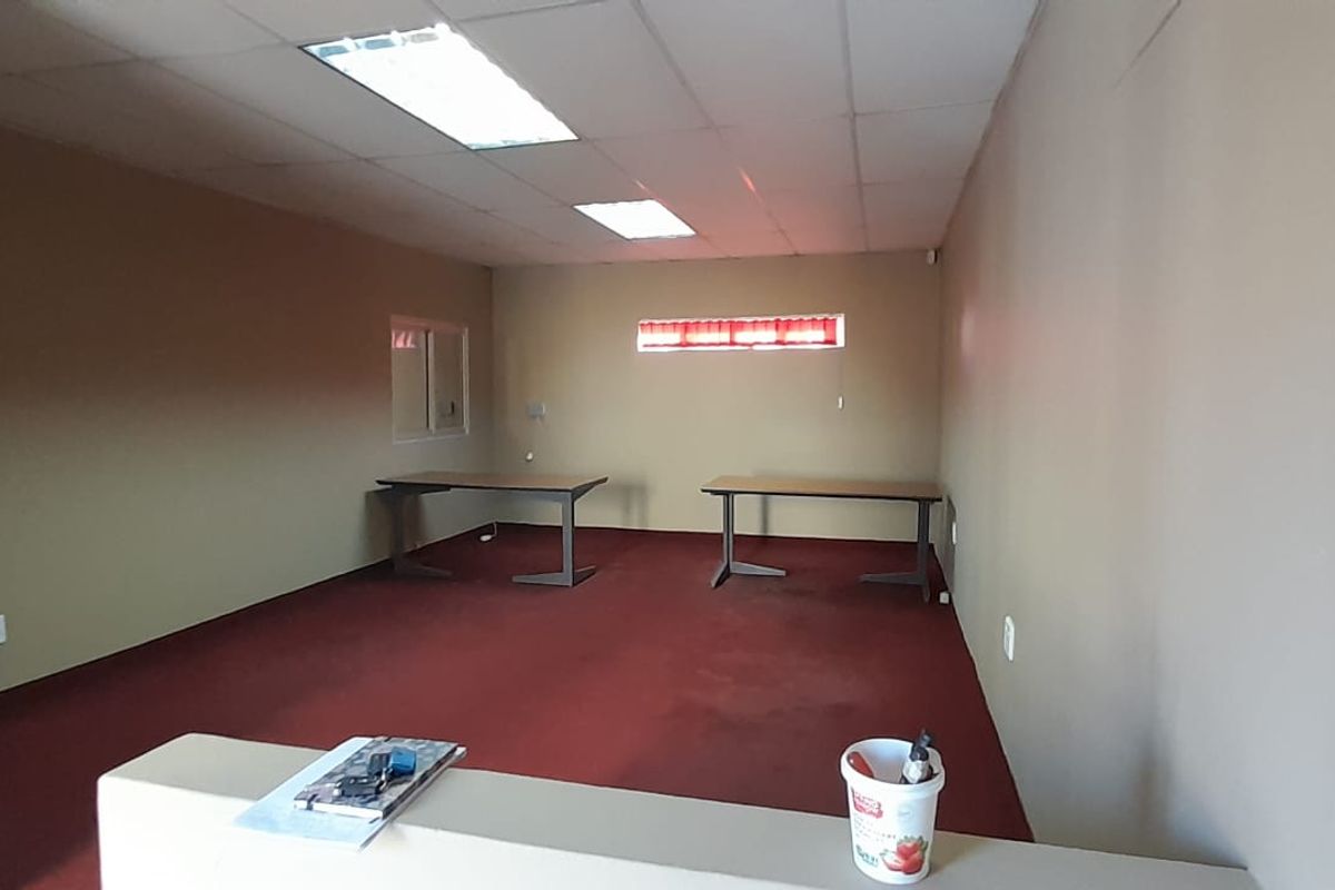 Perfect Home Office - Photo 5