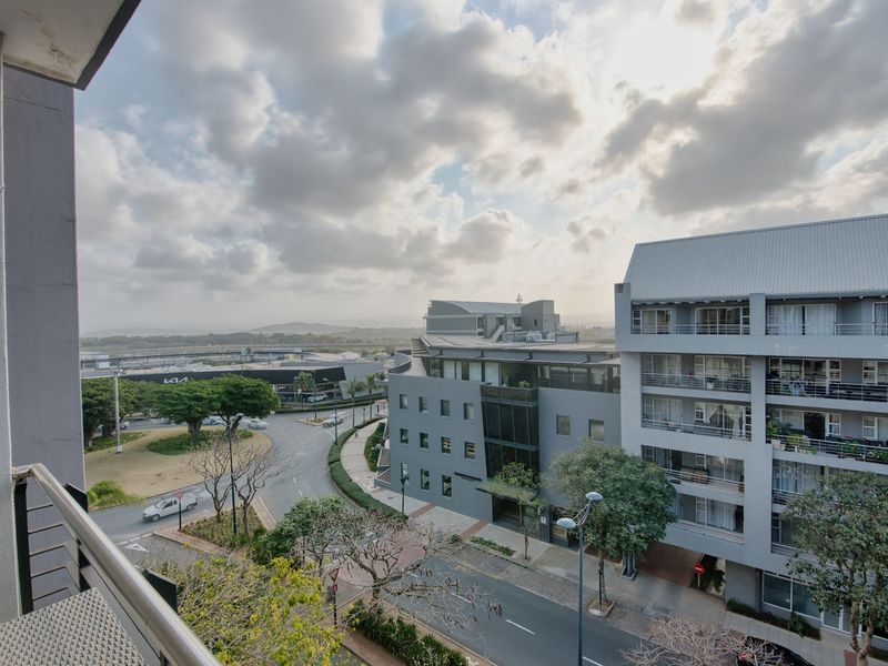 Prime property presents an Investors dream !! - Photo 10