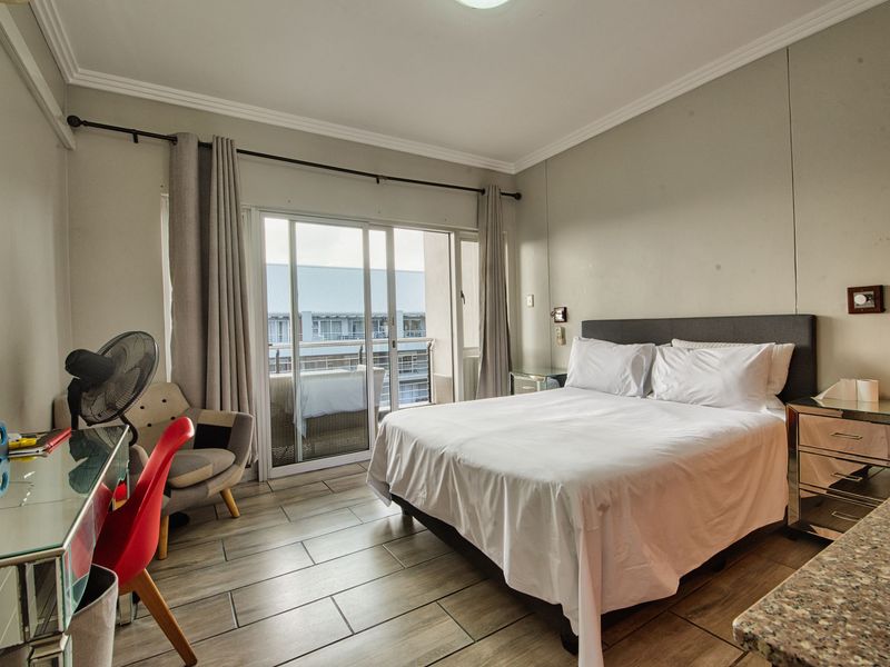 Prime property presents an Investors dream !! - Photo 7