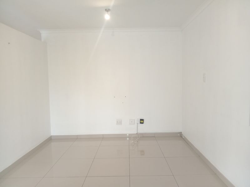 3-Bedroom Apartment for Sale – Sash on Oaks, Verulam - Photo 3