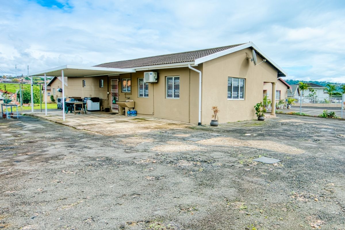 Spacious, Freestanding 4-Bedroom Family Home + 2-Bedroom Outbuilding on 823 sqm in Foresthaven - Photo 2