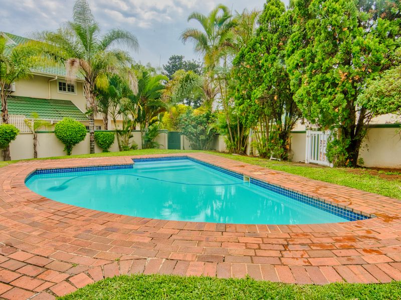 4 Bedroom Duplex For Sale in Somerset Park - Photo 2