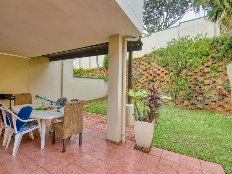 4 Bedroom Duplex For Sale in Somerset Park - Photo 6